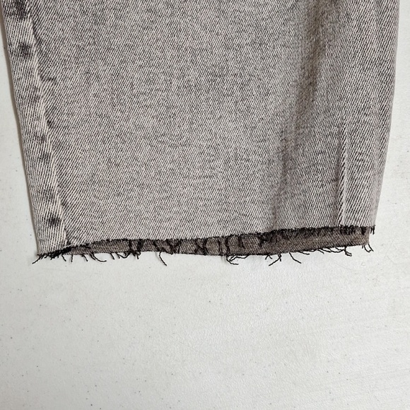 NWT Plus  Size High-Rise Stretch Denim Jean Shorts, Ava & Viv Gray Acid Wash NEW - Picture 5 of 7